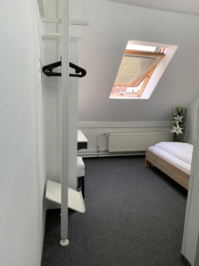 Penzion Holiday Trnava Ngoại thất bức ảnh
